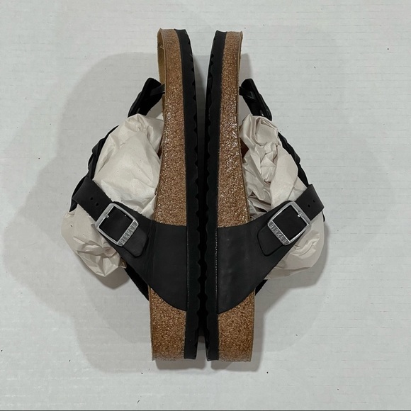 BIRKENSTOCK Women’s Gizeh Oiled Leather - Black - Sz- 9-9.5 US / 40 EU - Picture 6 of 7